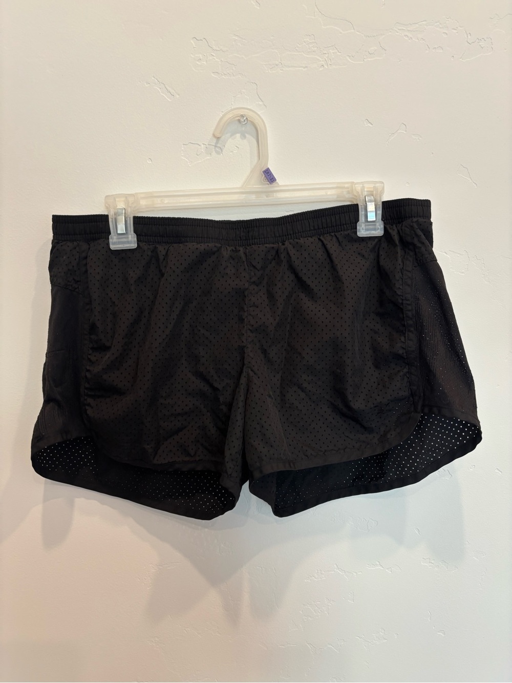 Old Navy Active Black Athletic Shorts